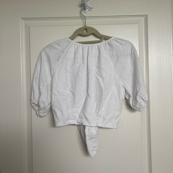 Abercrombie | Front Tie Top - Picture 2 of 2